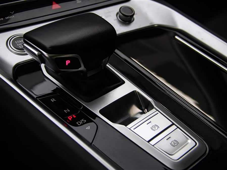 Audi Q6 2024, фото 19