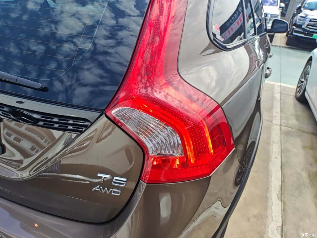 Volvo V60, 2018 8