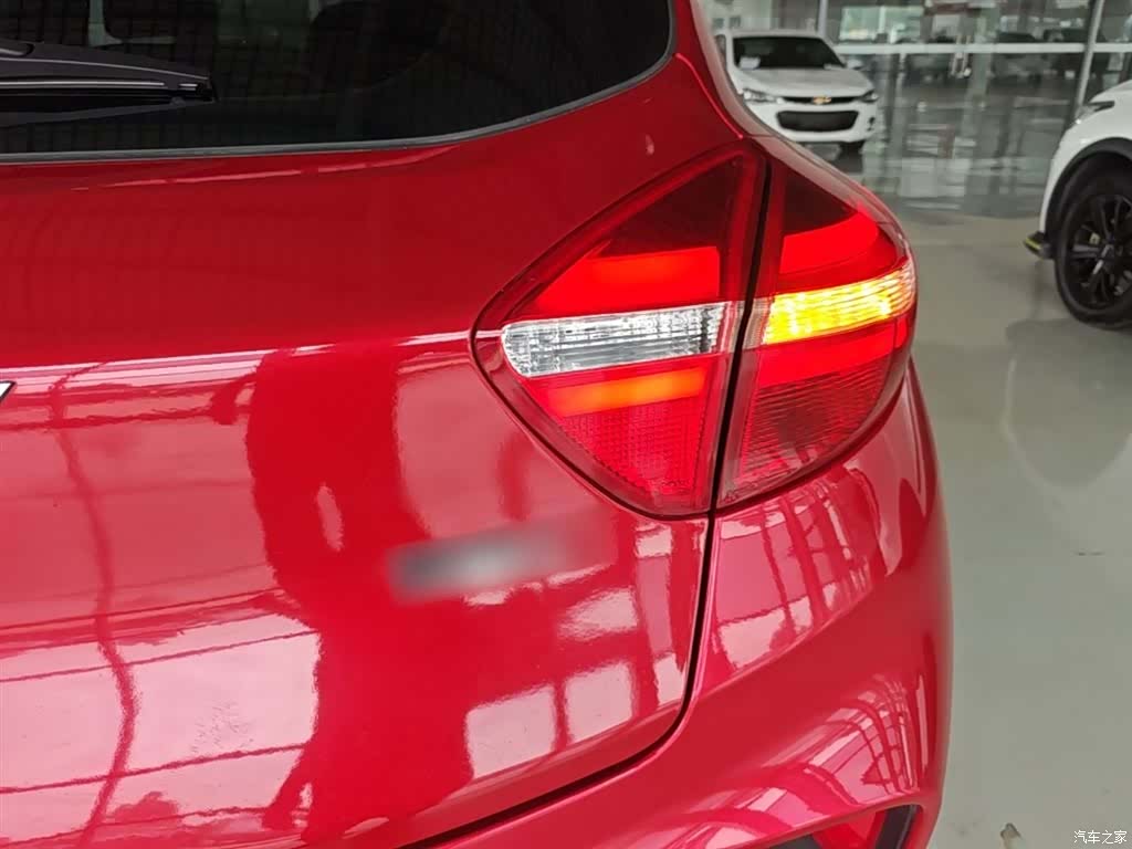 Geely Emgrand, 2019 8