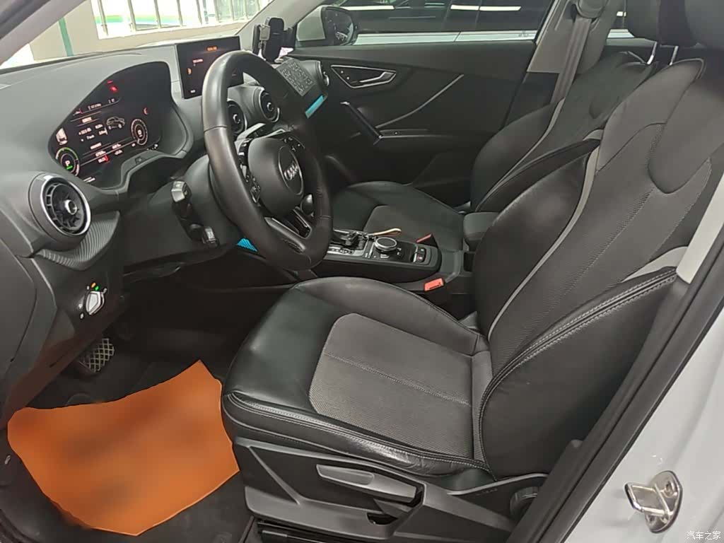 Audi e-tron, 2021 15