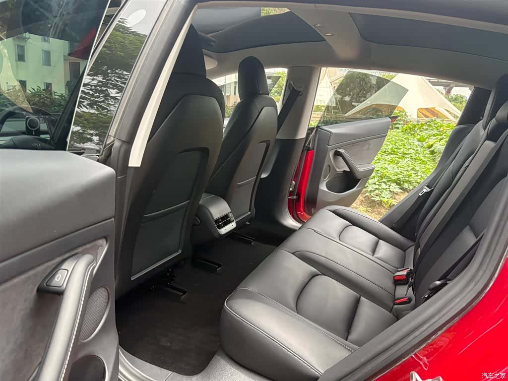 Tesla Model 3, 2021 10