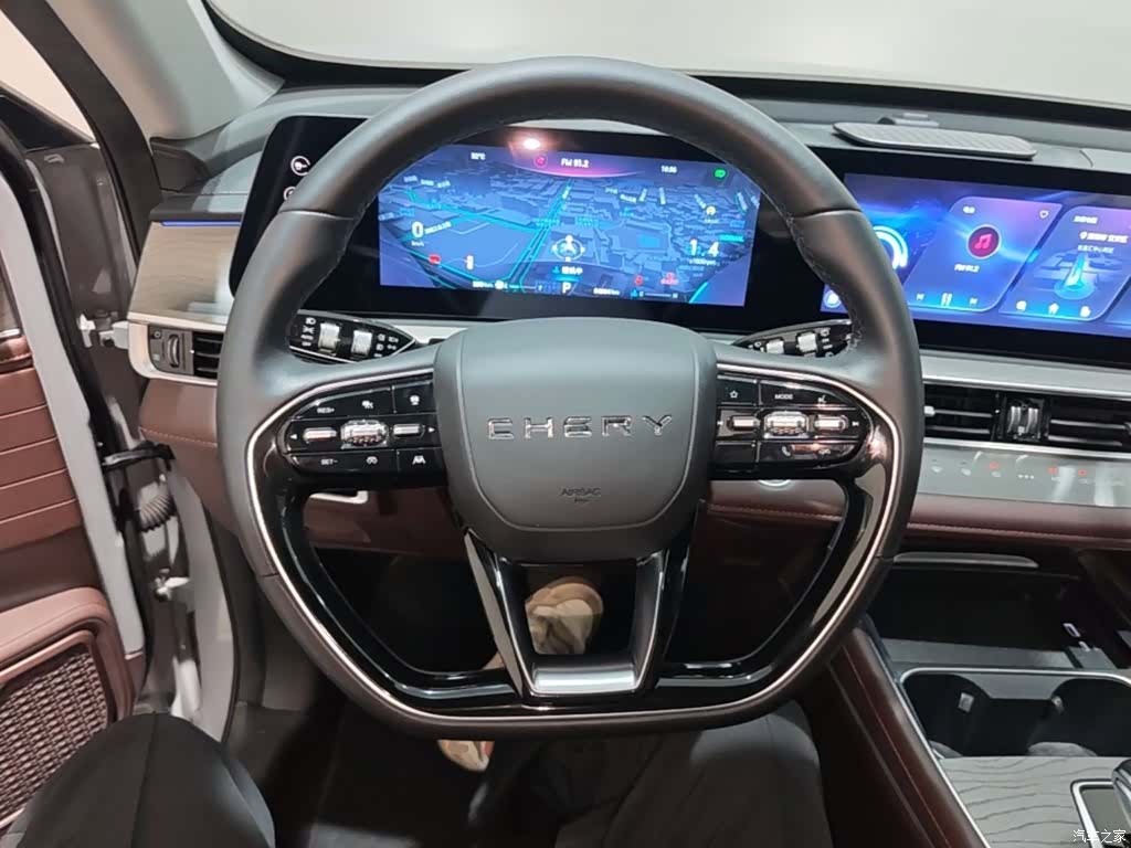 Chery Tiggo 8, 2023 11