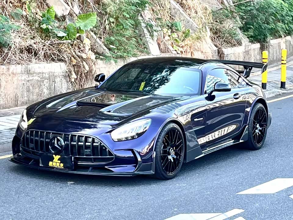Mercedes-Benz AMG GT