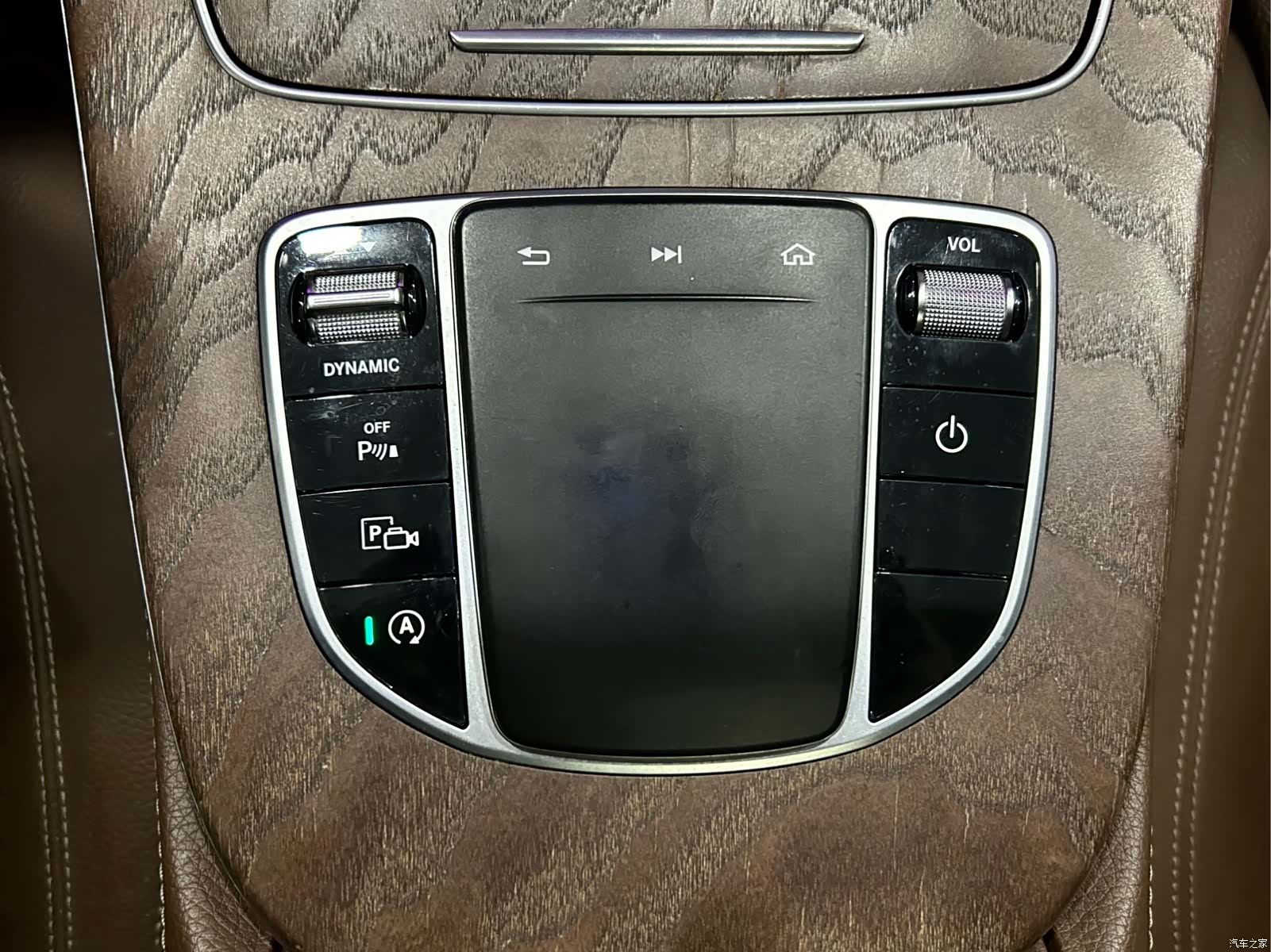 Mercedes-Benz E-Class, 2019 15