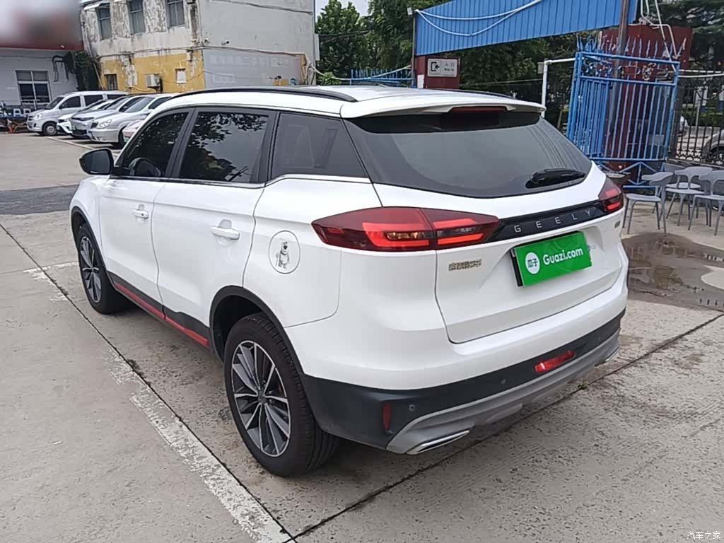 Geely Boyue, 2021 все фото