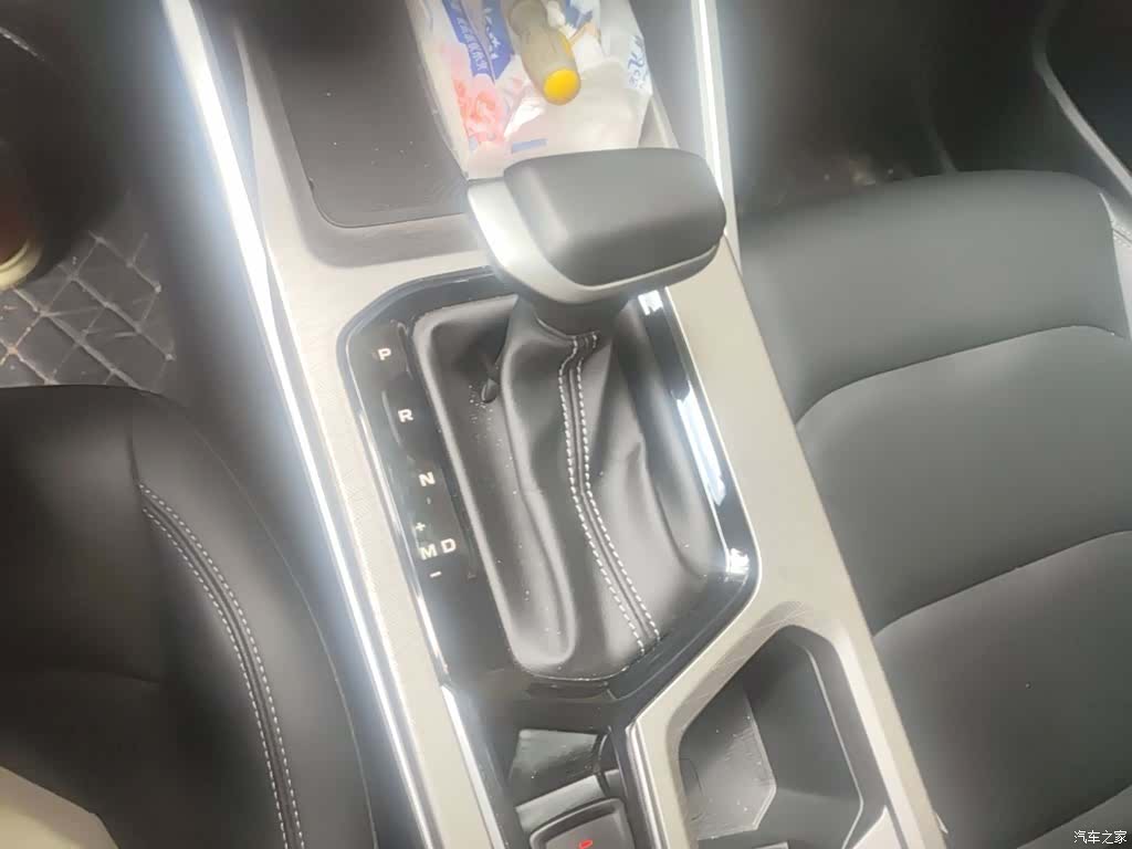 Geely Emgrand, 2024 11