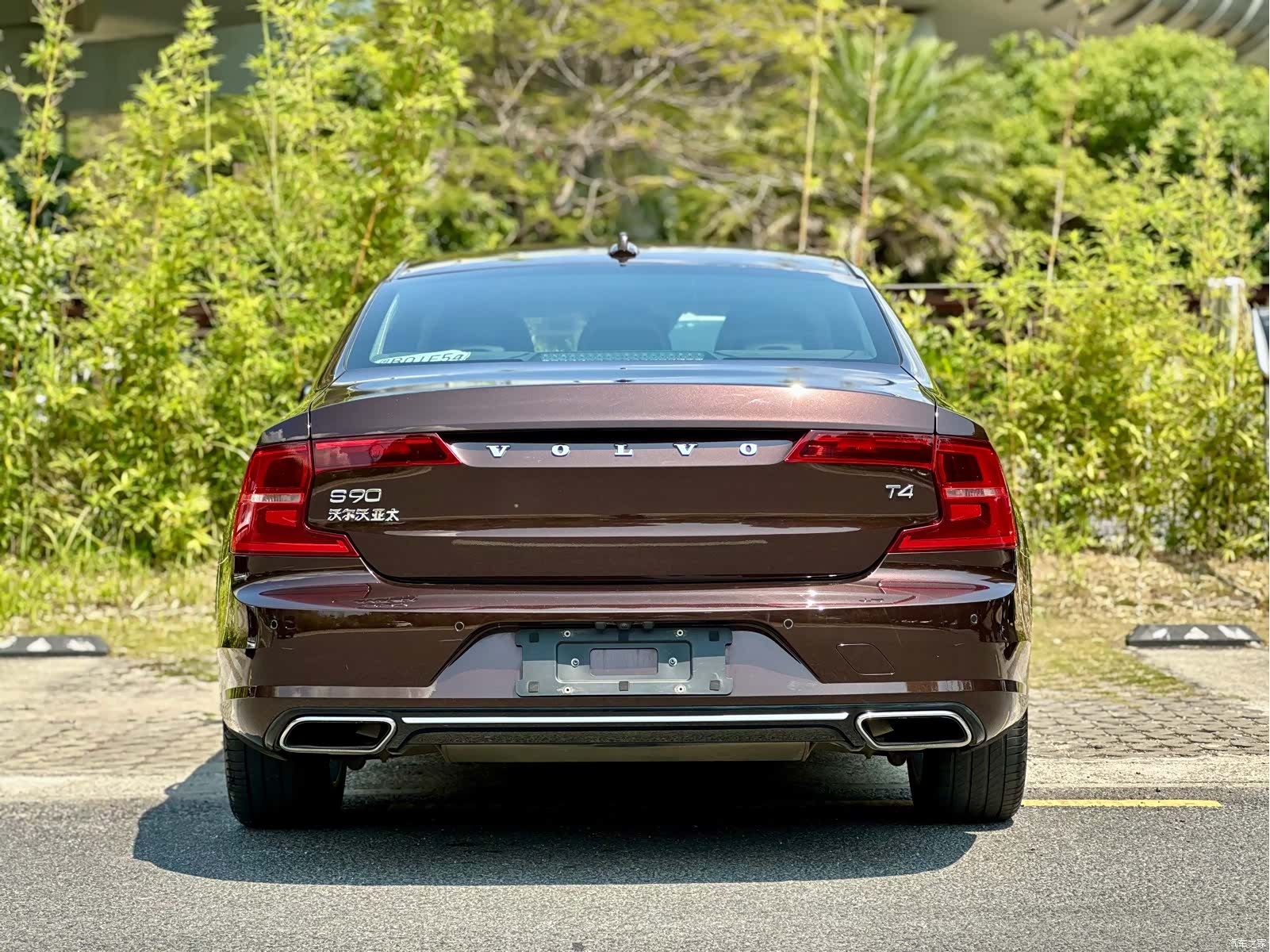 Volvo S90, 2017 все фото