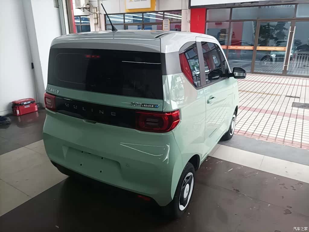 Wuling MINIEV, 2021 7