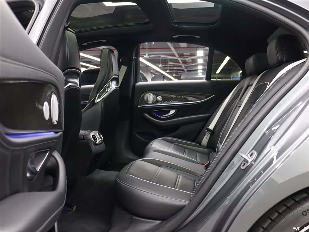 Mercedes-Benz E-Class, 2021 24