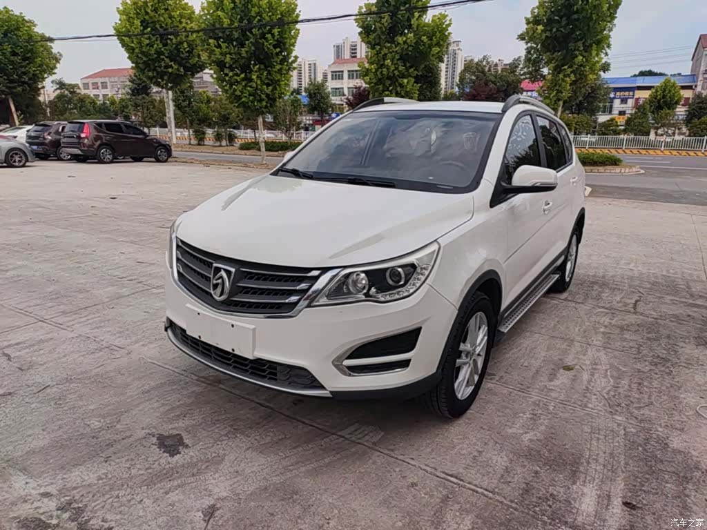 Wuling 560, 2017 2