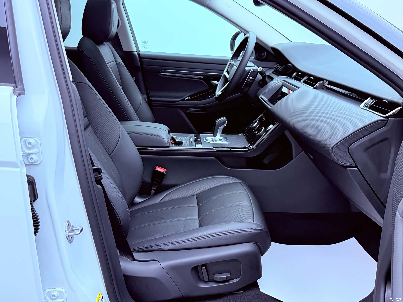 Land Rover Range Rover, 2023 20