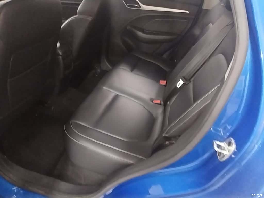 MG ZS, 2019 17