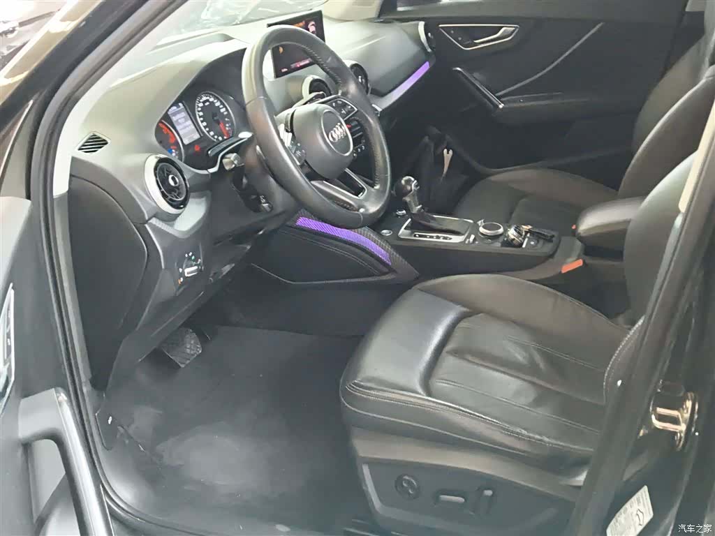 Audi Q2L, 2022 15