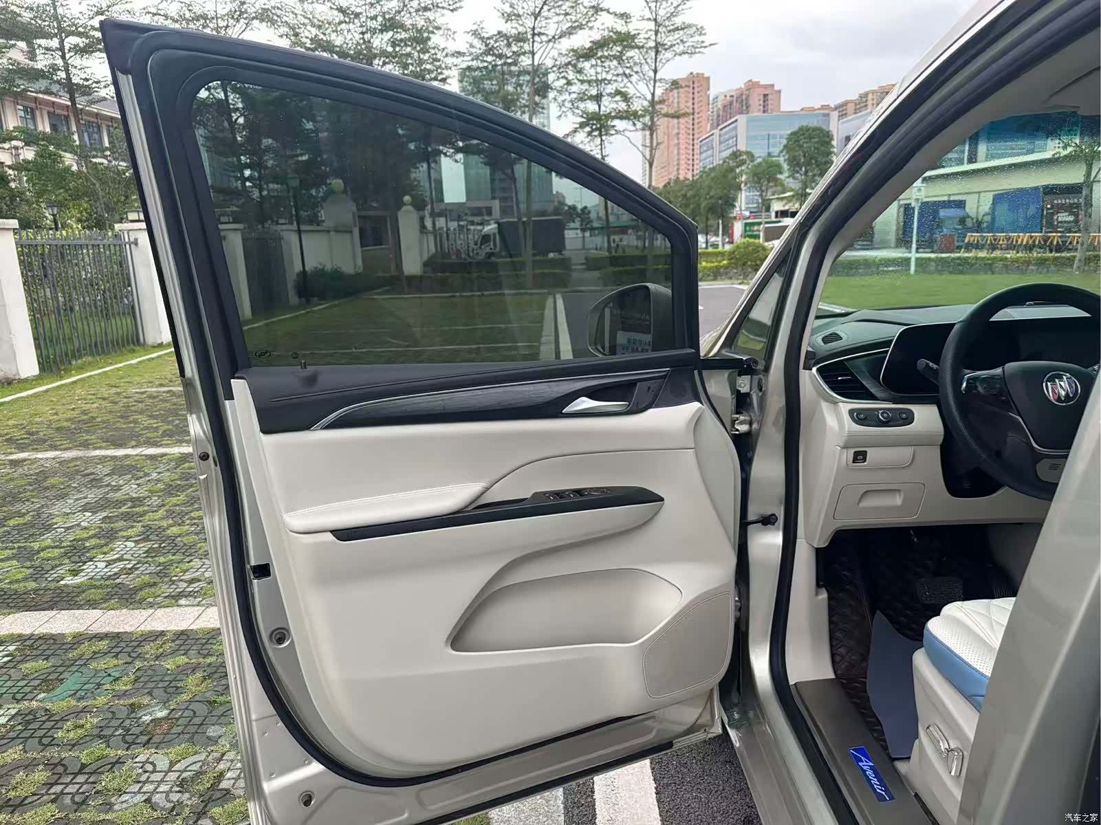 Buick GL8, 2022 18