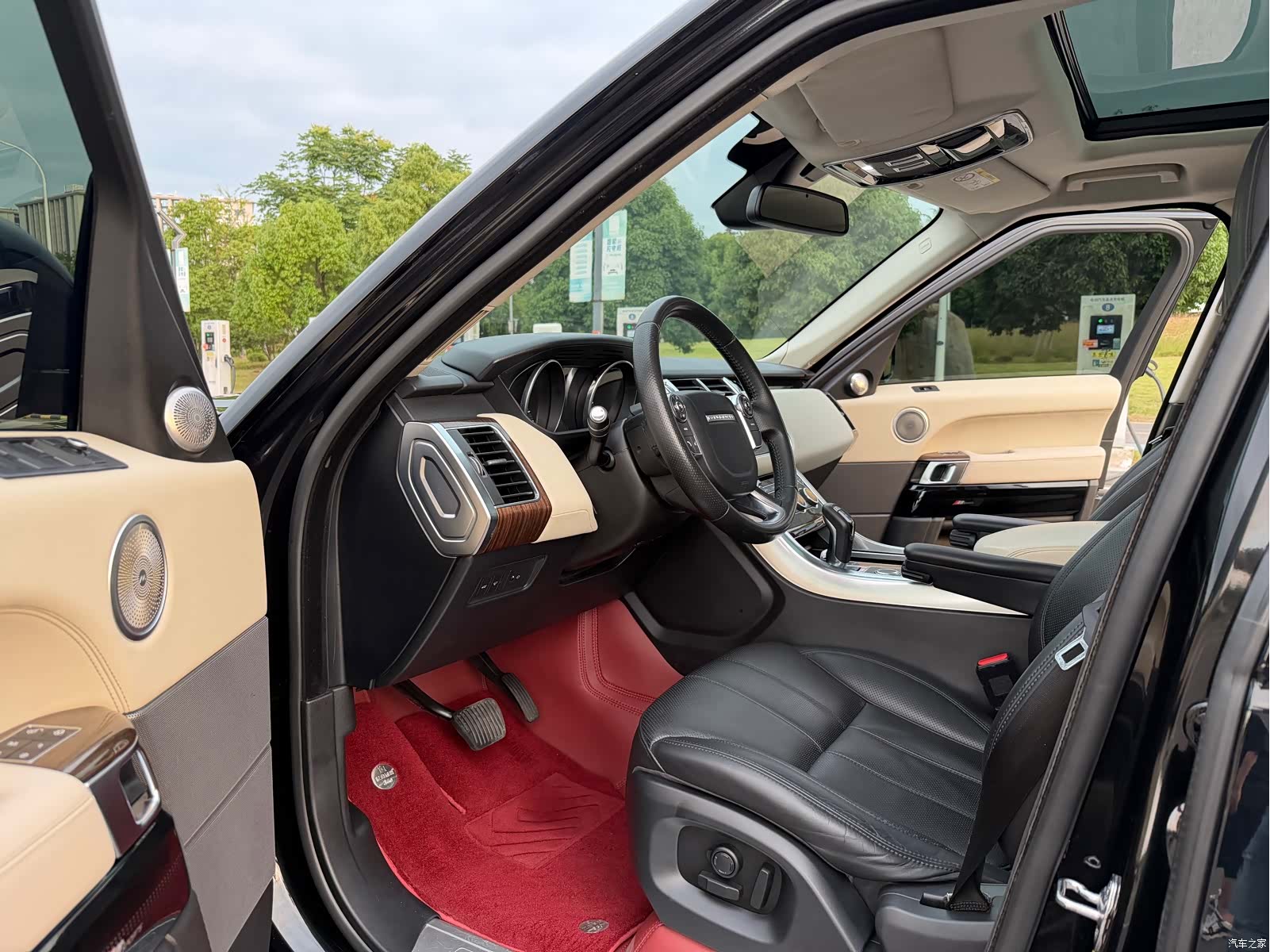 Land Rover Range Rover, 2015 10