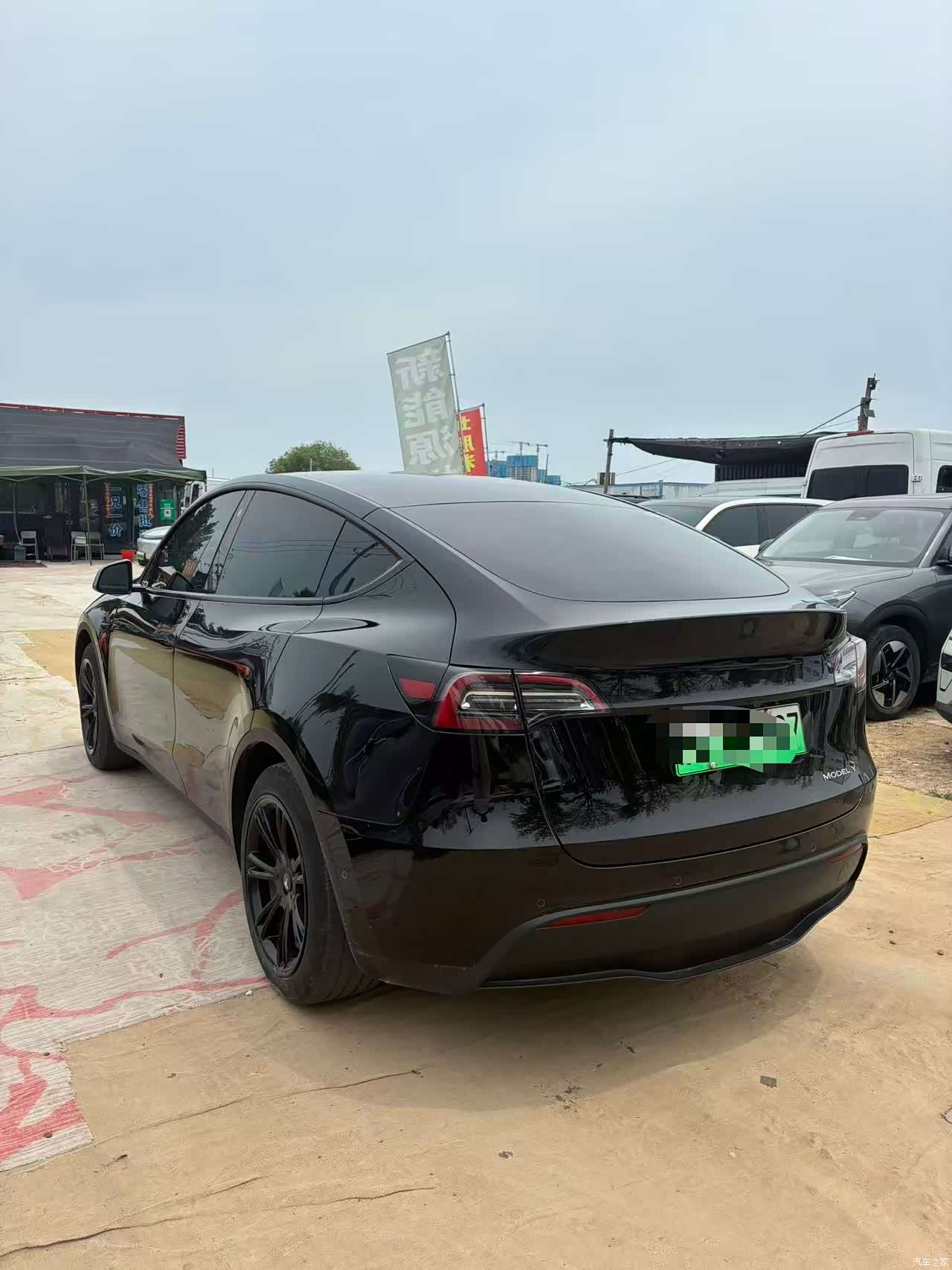 Tesla Model Y, 2023 7