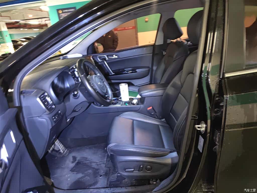 Kia KX5, 2016 8