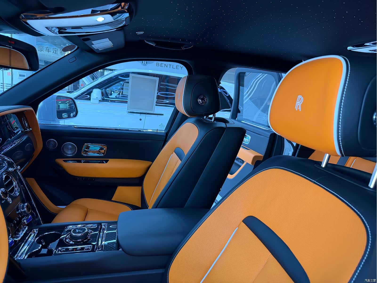 Rolls-Royce Cullinan, 2026 все фото