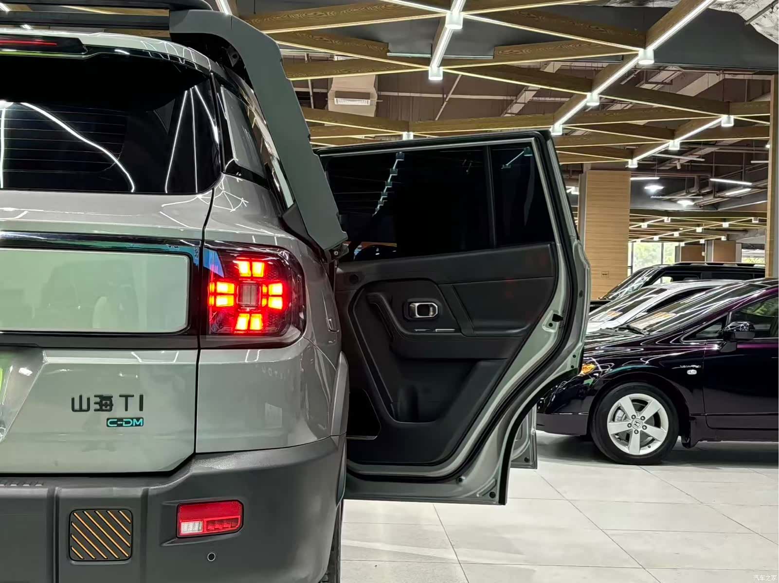 Jetour T1, 2025 9