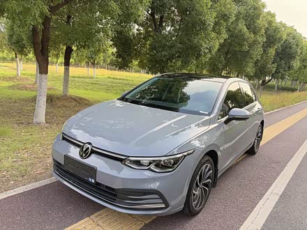 Volkswagen Golf 2023