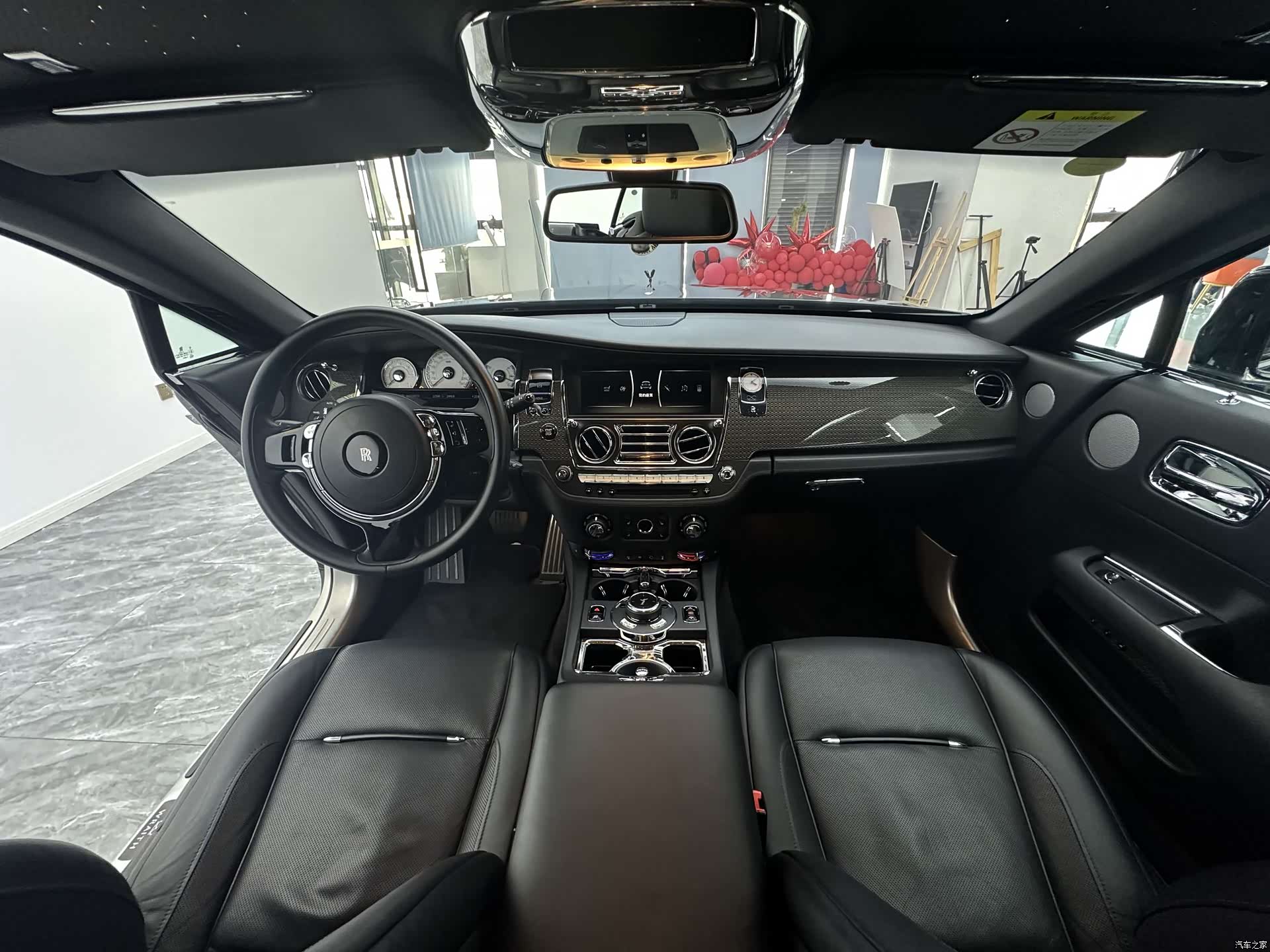 Rolls-Royce Wraith, 2017 35