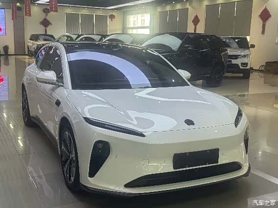 NIO ET5, 2025 12