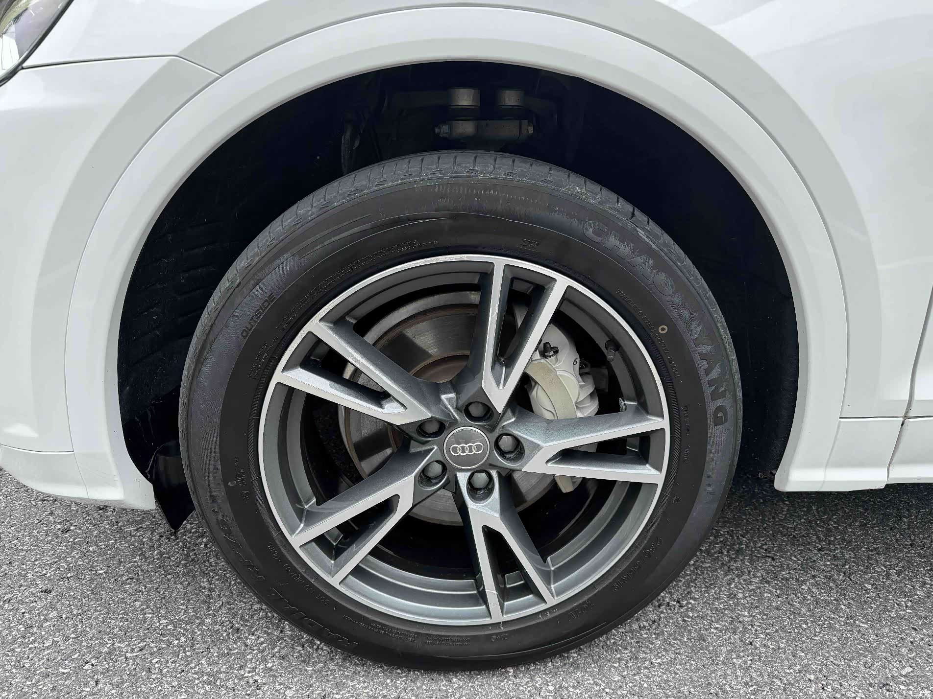 Audi Q5L, 2019 4