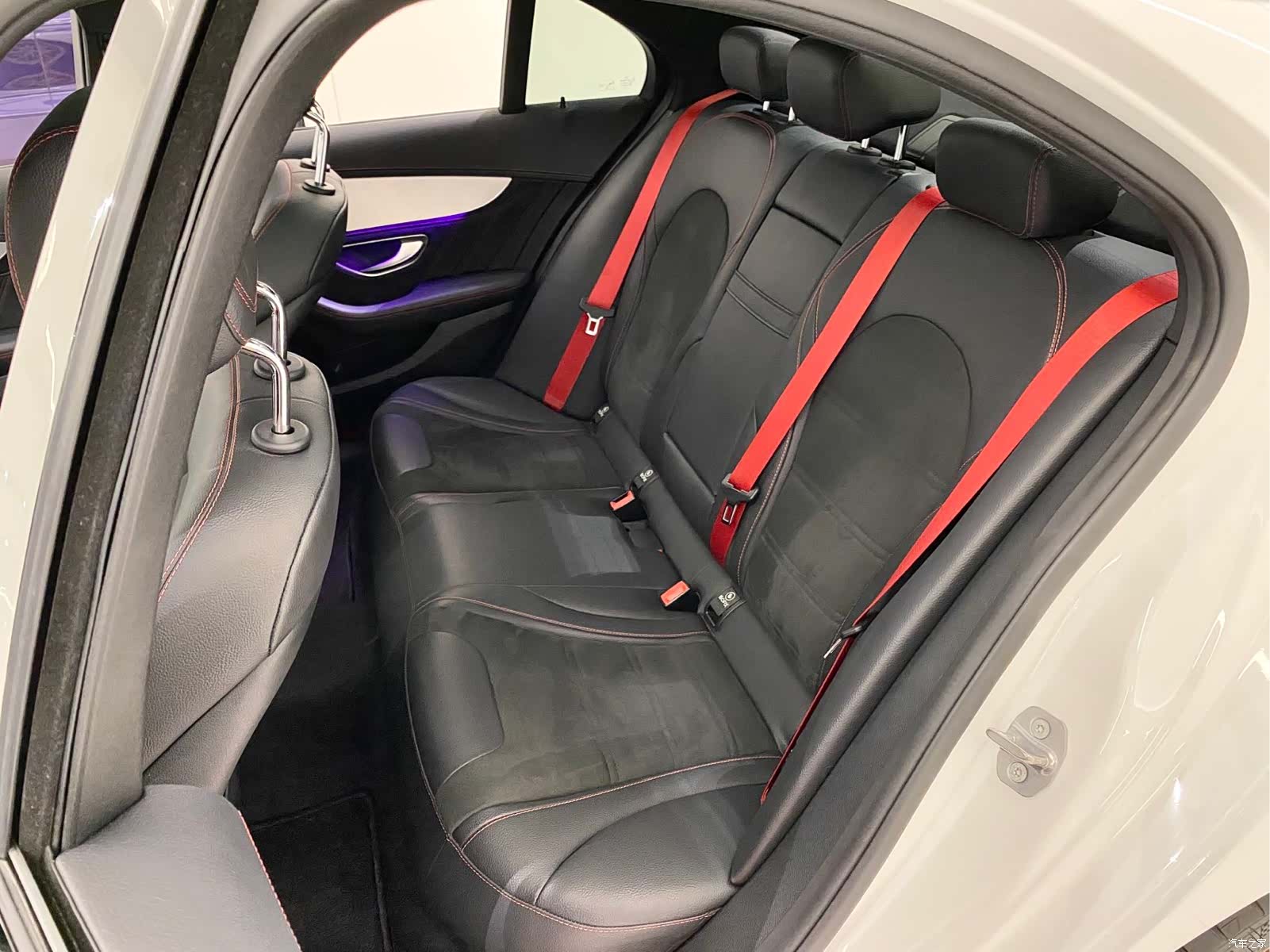 Mercedes-Benz C-Class, 2019 6