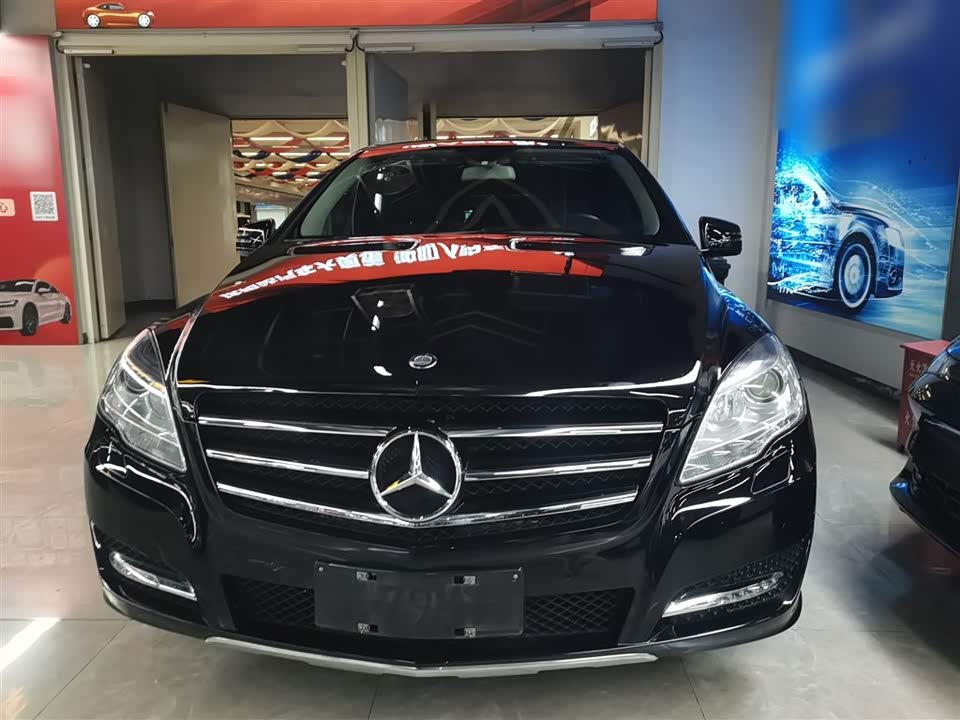 Mercedes-Benz R-class