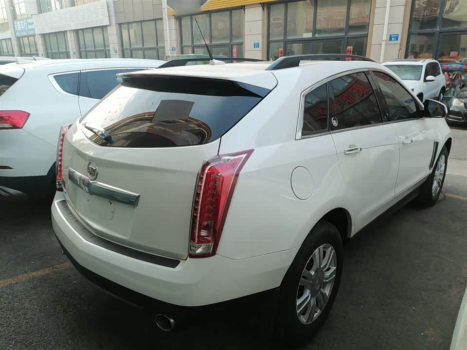 Cadillac SRX