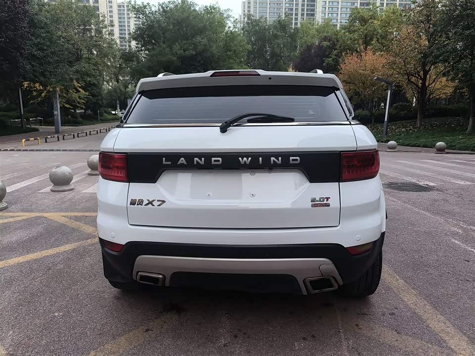 Landwind X7