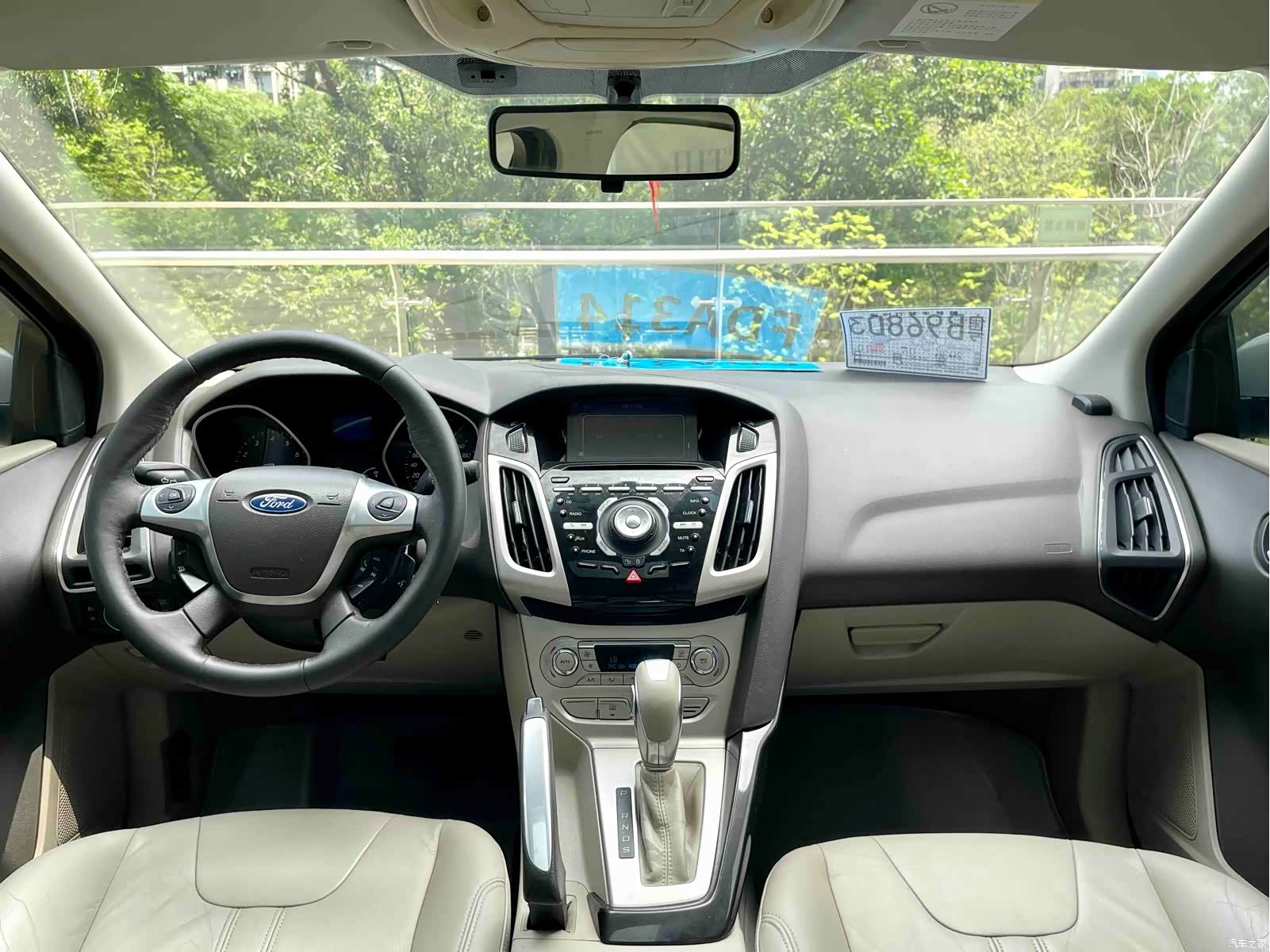 Ford Focus, 2012 7