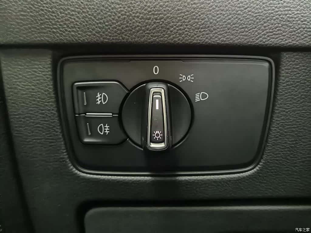 Volkswagen Magotan, 2019 21