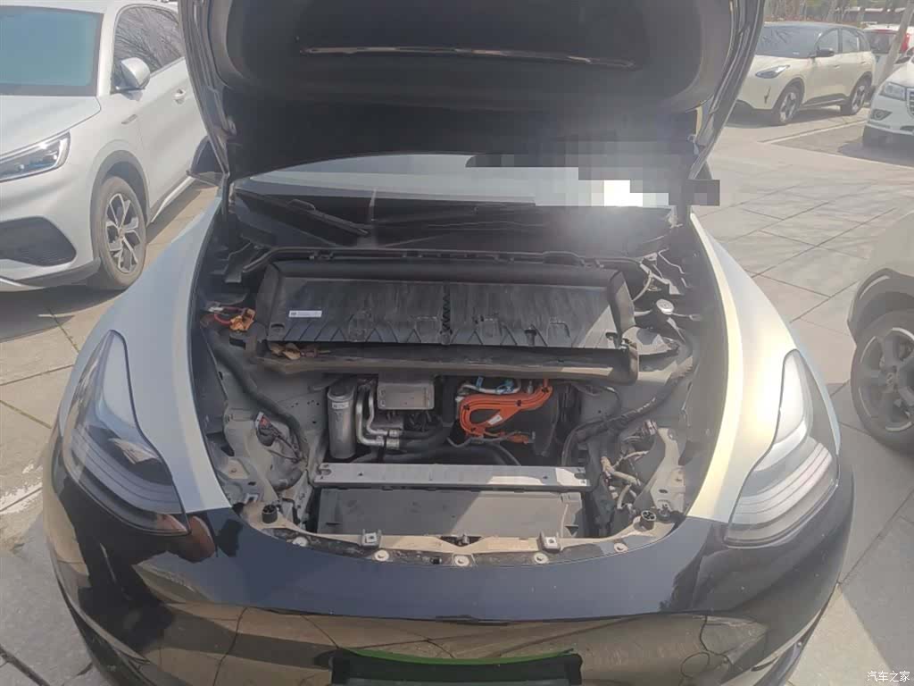 Tesla Model Y, 2021 11