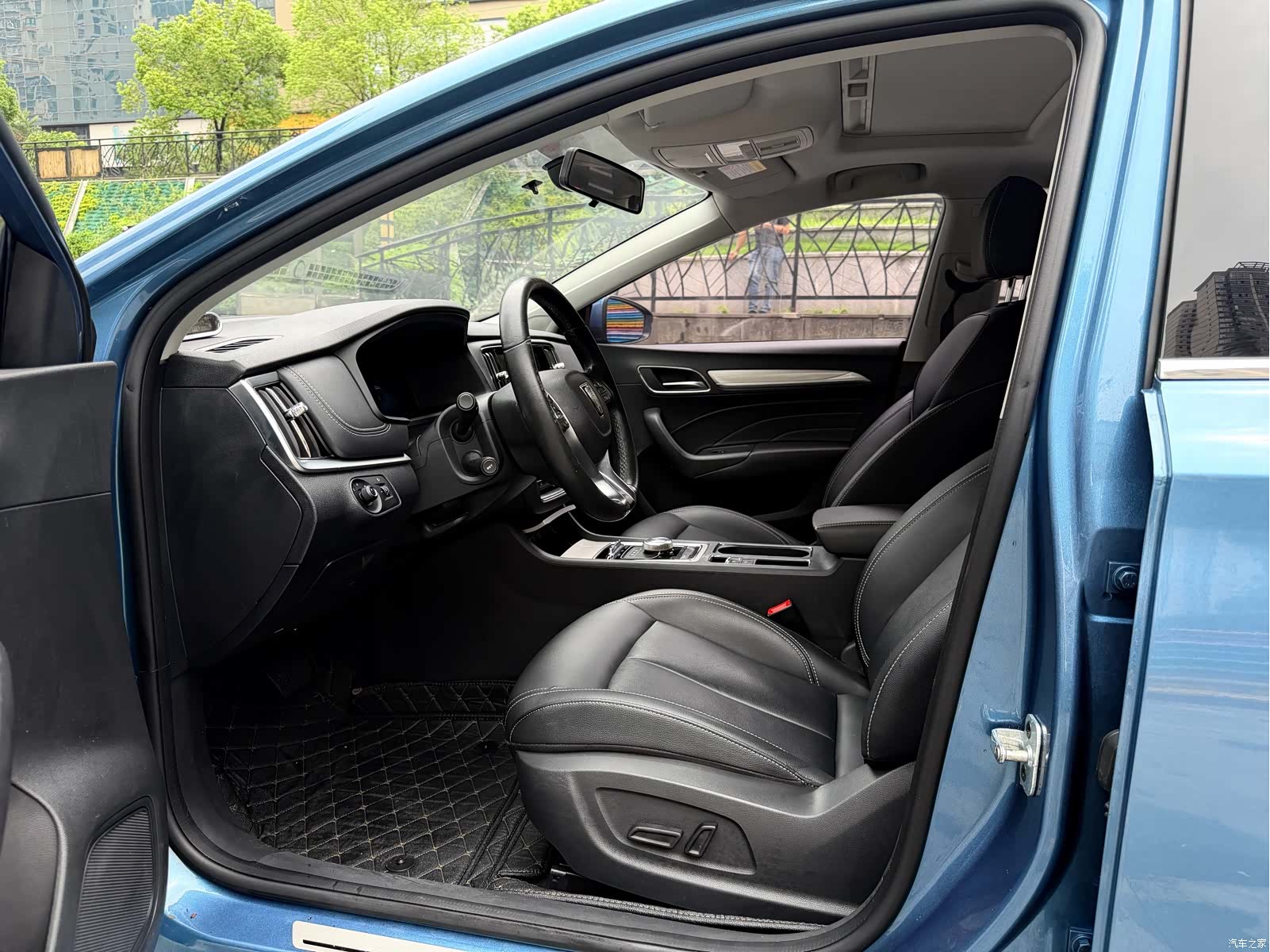 Roewe i6, 2018 8