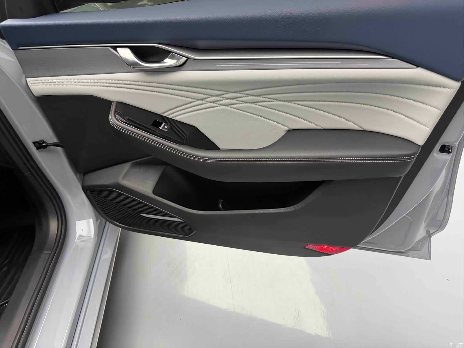 Geely Preface, 2023 8