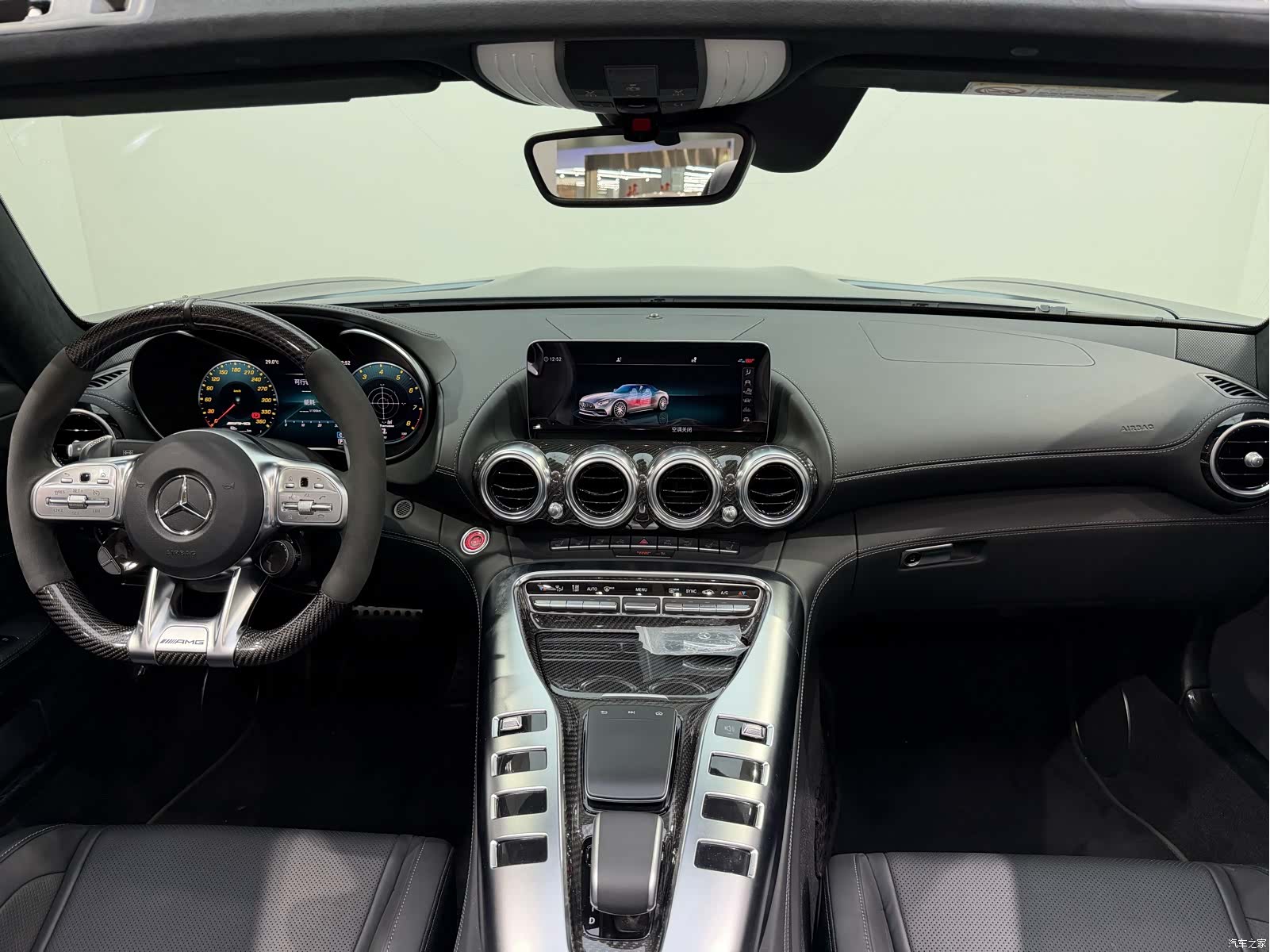 MG AMG, 2022 11