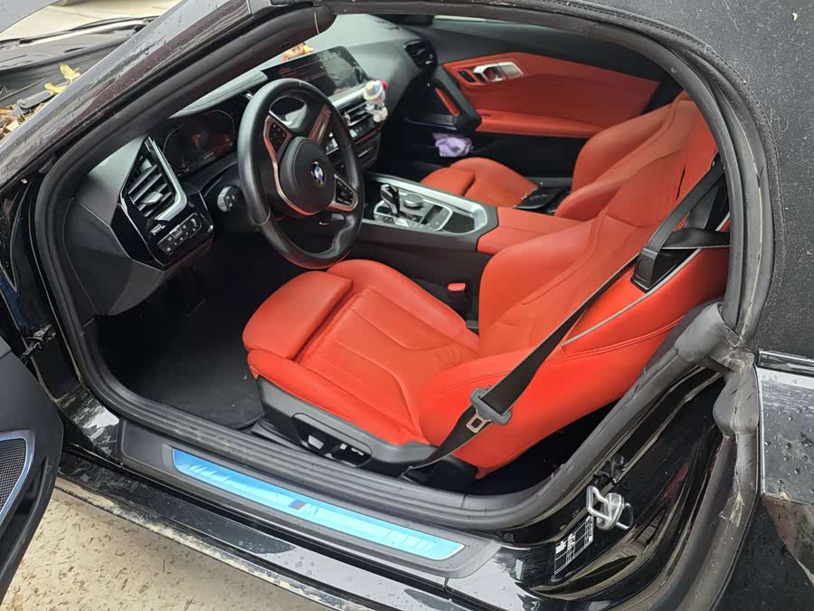 BMW Z4 2023, фото 4