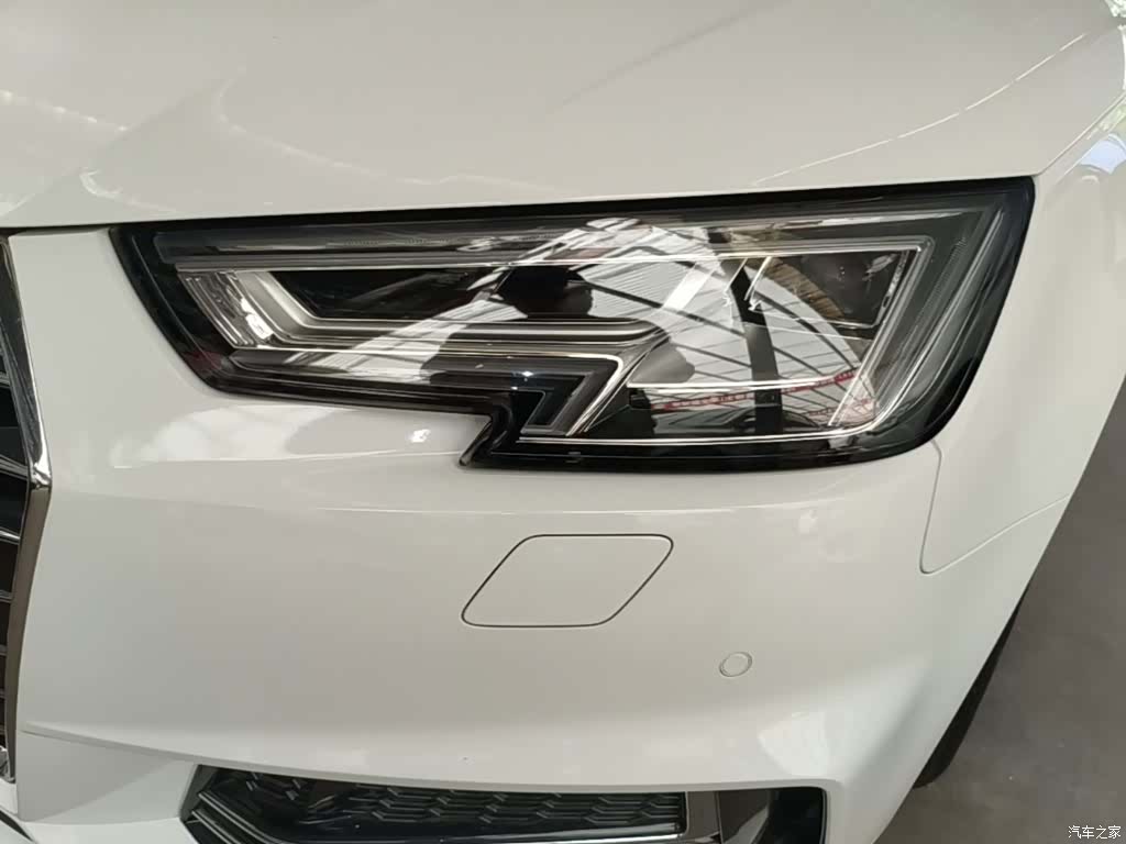 Audi A4L, 2020 24