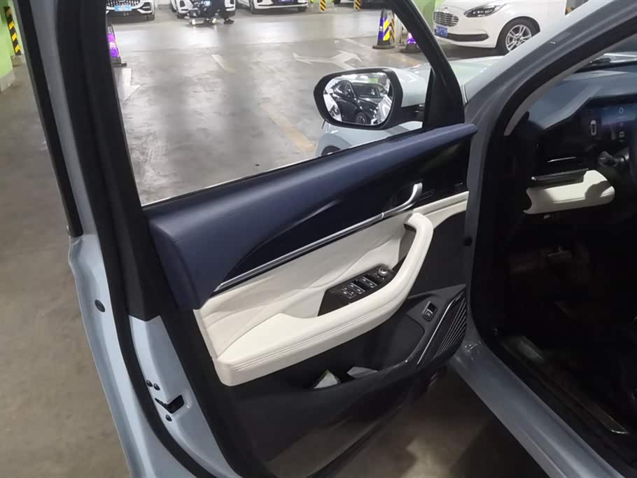 Geely Monjaro