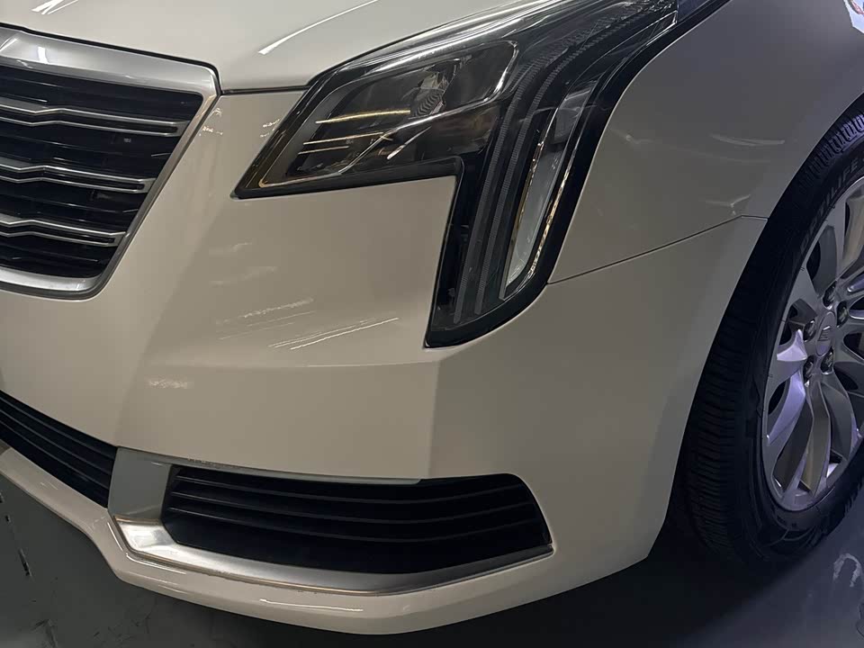 Cadillac XTS