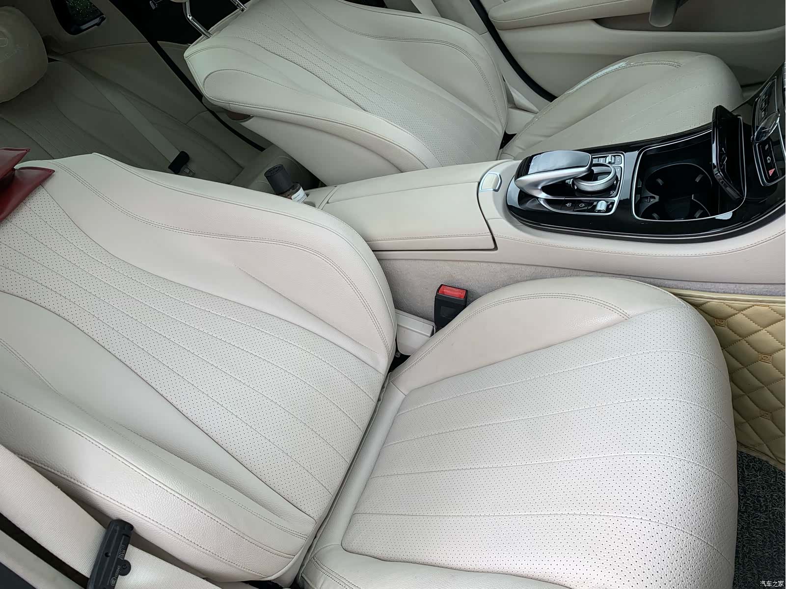 Mercedes-Benz E-Class, 2017 26