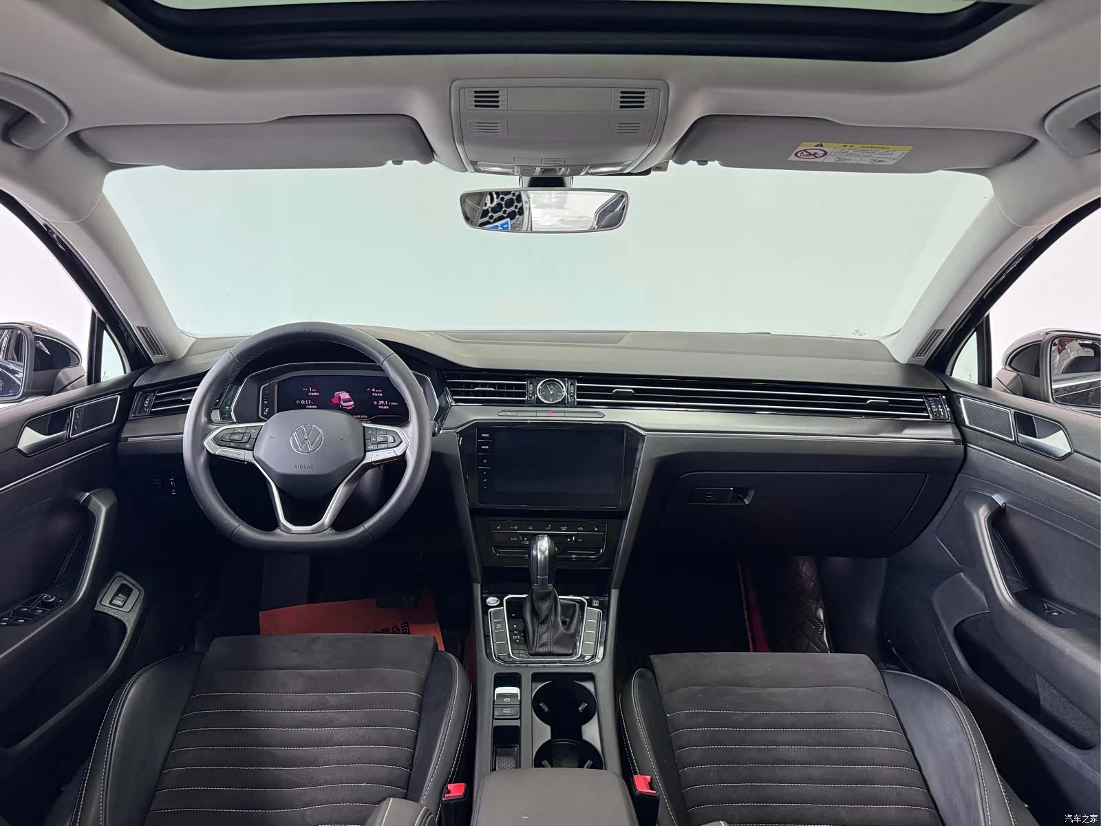 Volkswagen Magotan, 2022 все фото