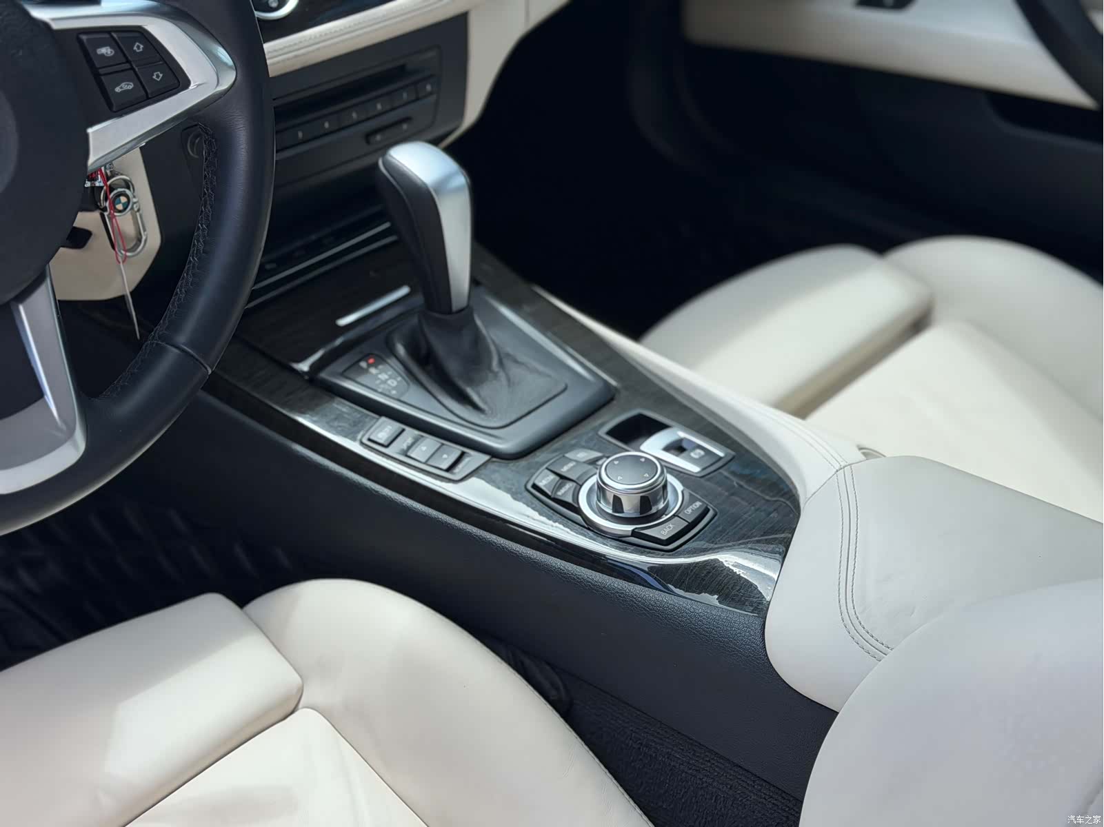 BMW Z4, 2013 10