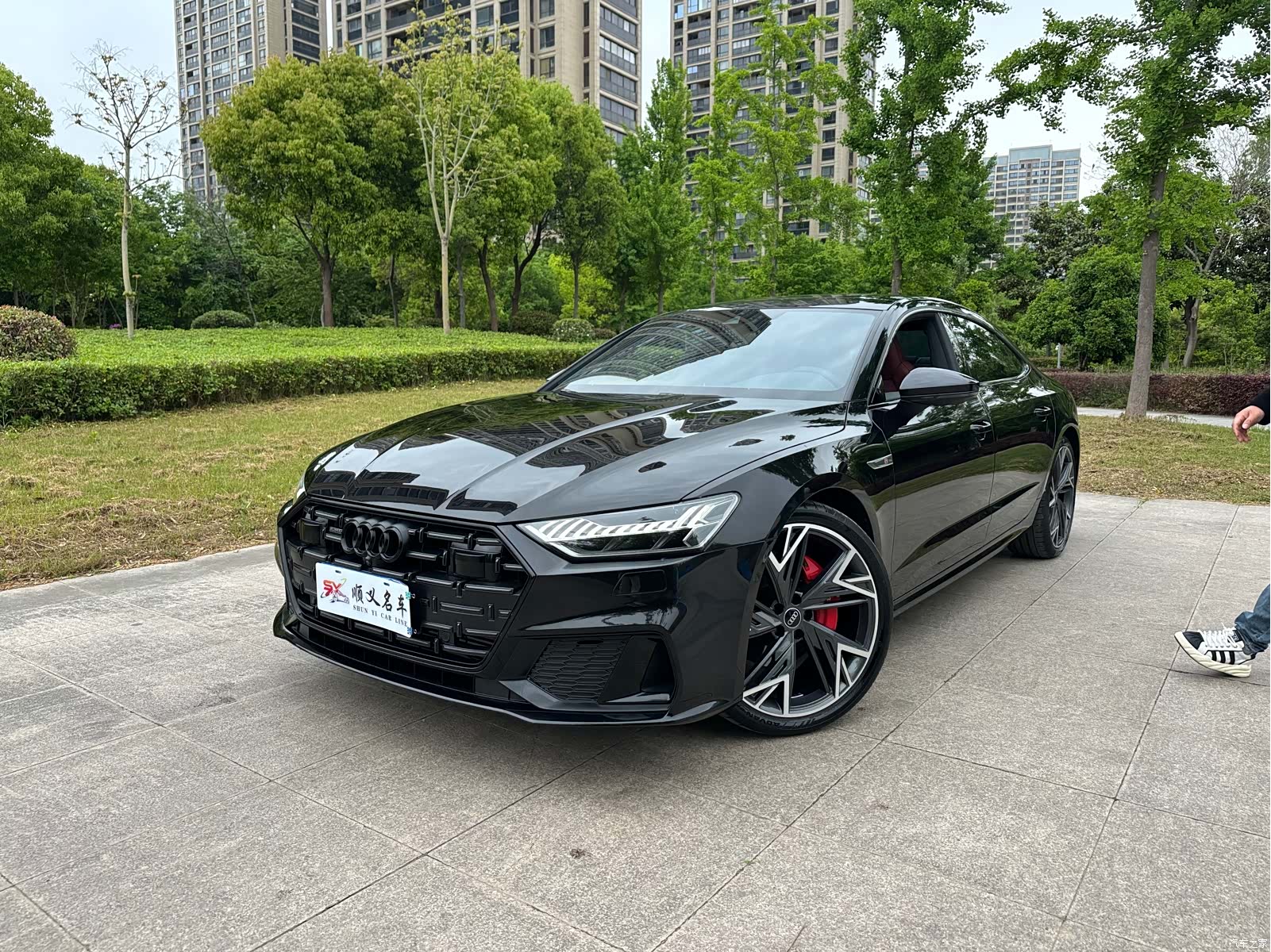 Audi A7L, 2023 1
