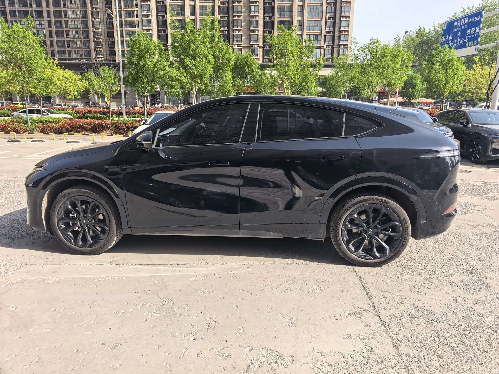 Xpeng G6, 2025 12