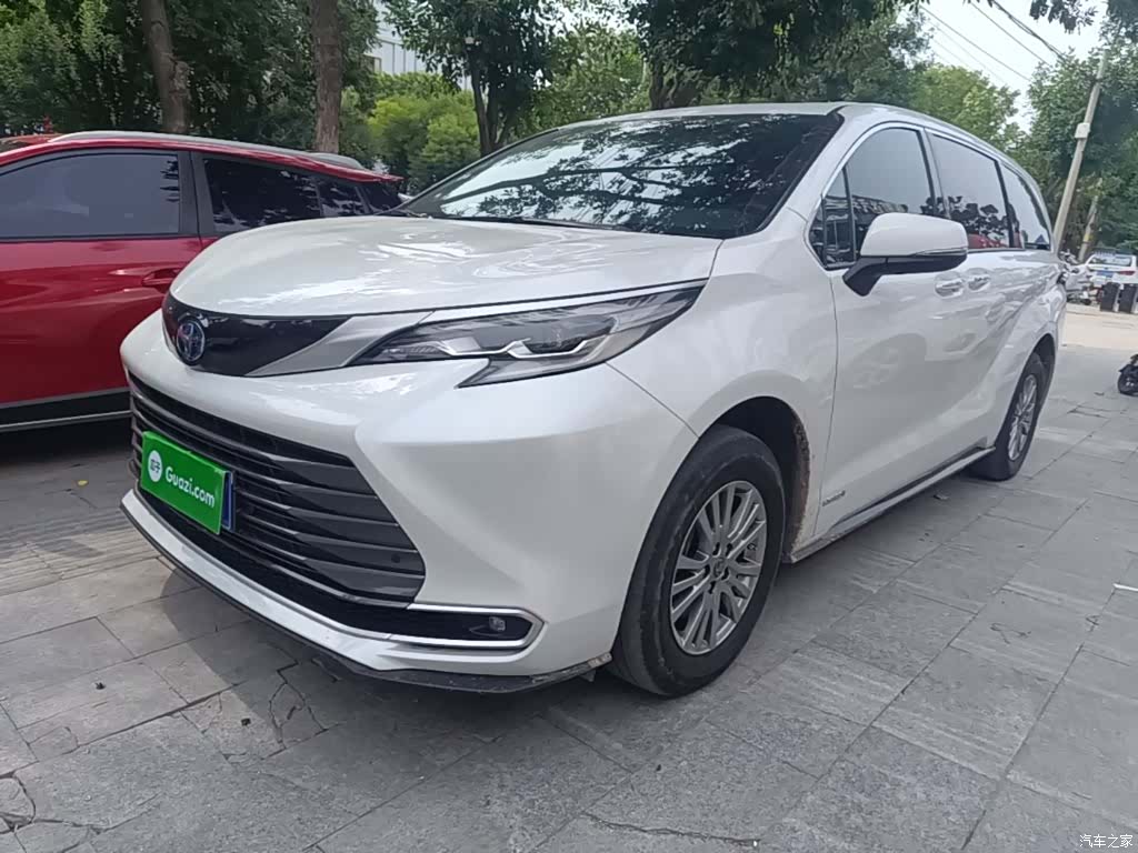 Toyota Sienna, 2023 2
