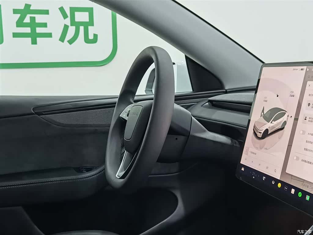 Tesla Model Y, 2025 22