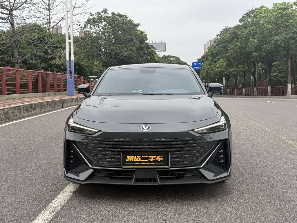 Changan UNI-V