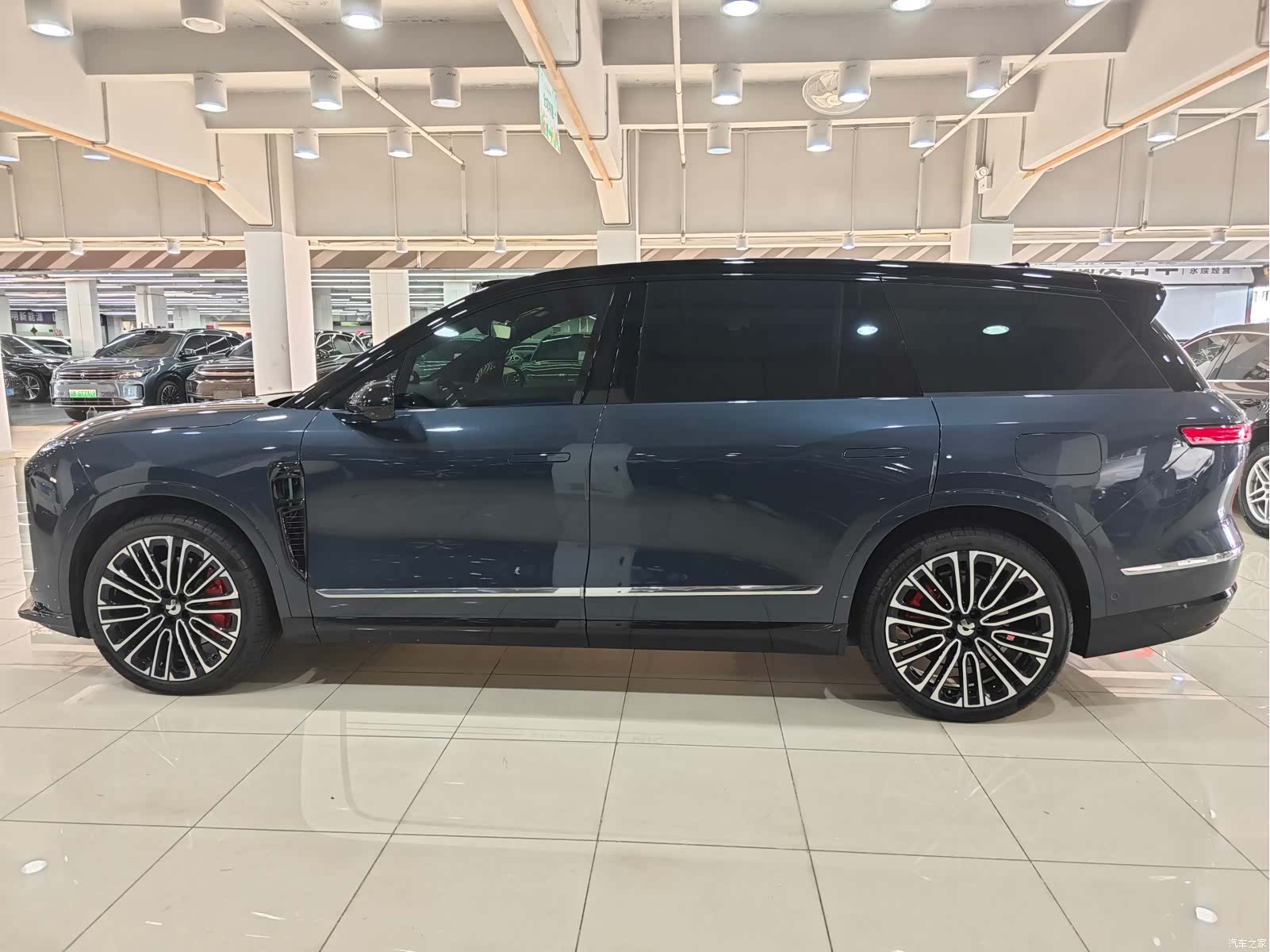 NIO ES8, 2026 все фото